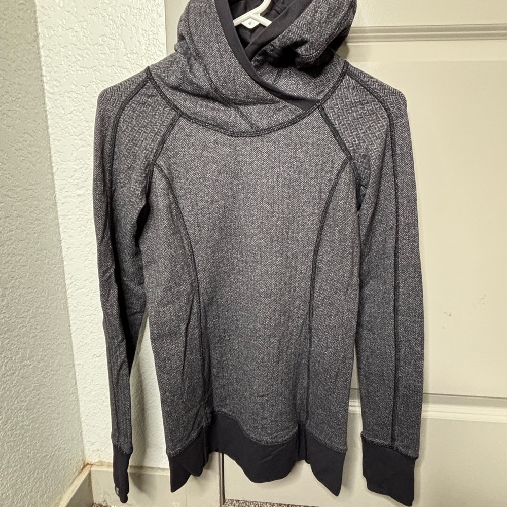 Lululemon Gray Hooded Sweatshirt